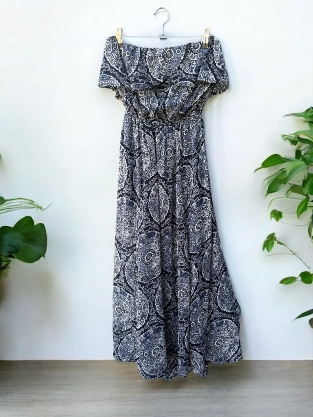 Hollister Navy Paisley Strapless Boho Dress Size Small